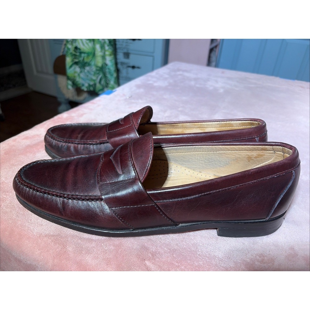 ALLEN EDMONDS CAMERON BURGUNDY 13AA Penny Loafers.